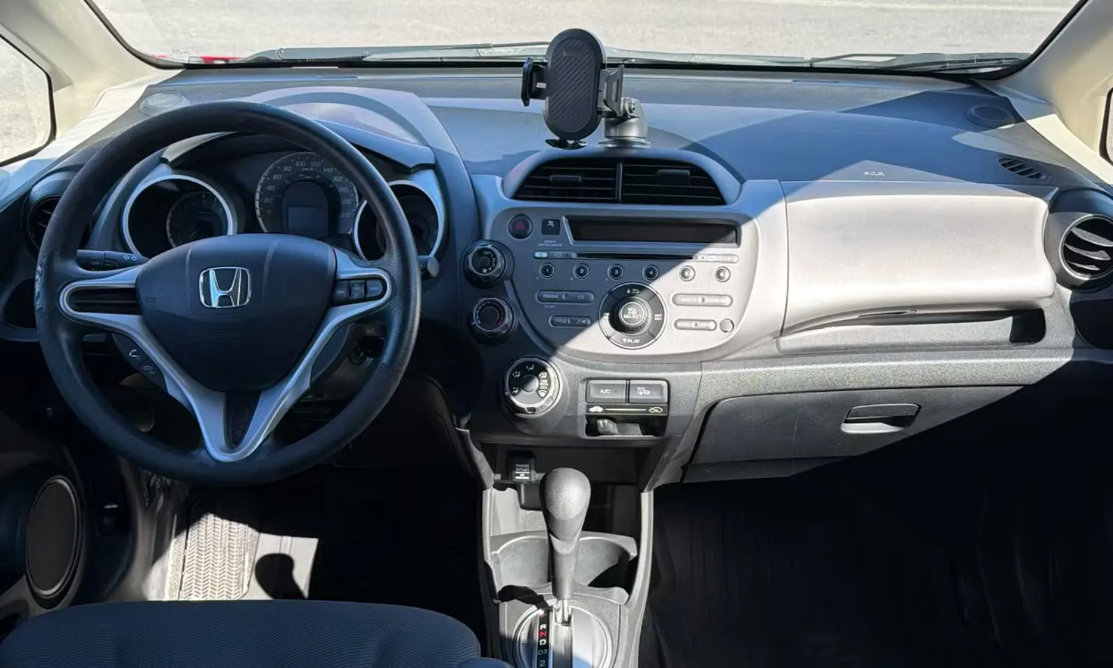 2014 Honda Fit — dash